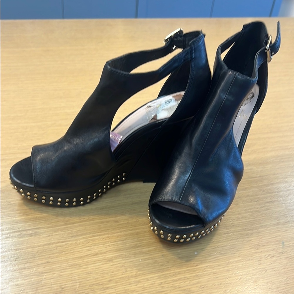 Vince Camuto Studded Women's wedge Heels 7.5
